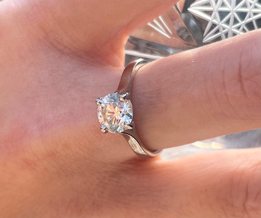 Platinum 1.5ct diamond solitare.